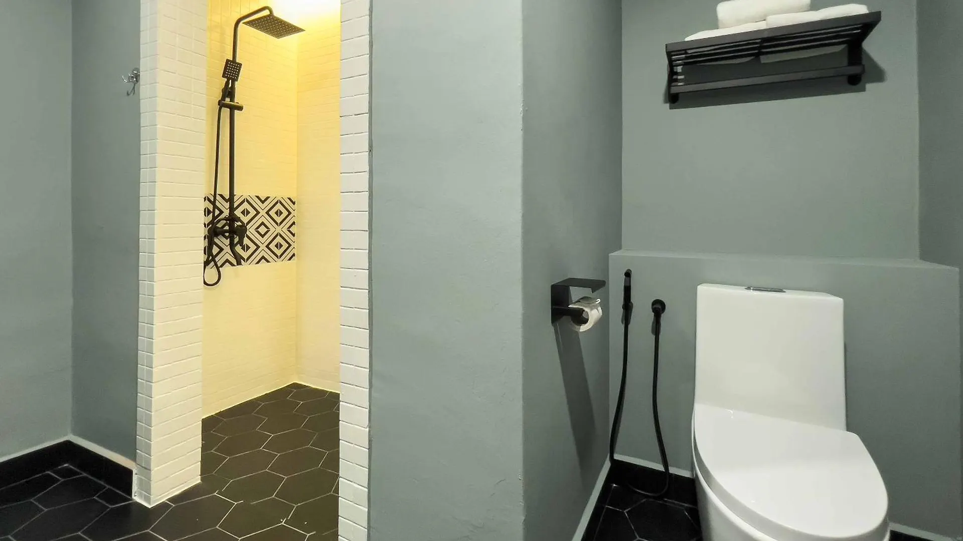 Hotel Seri Costa Malacca 3*,