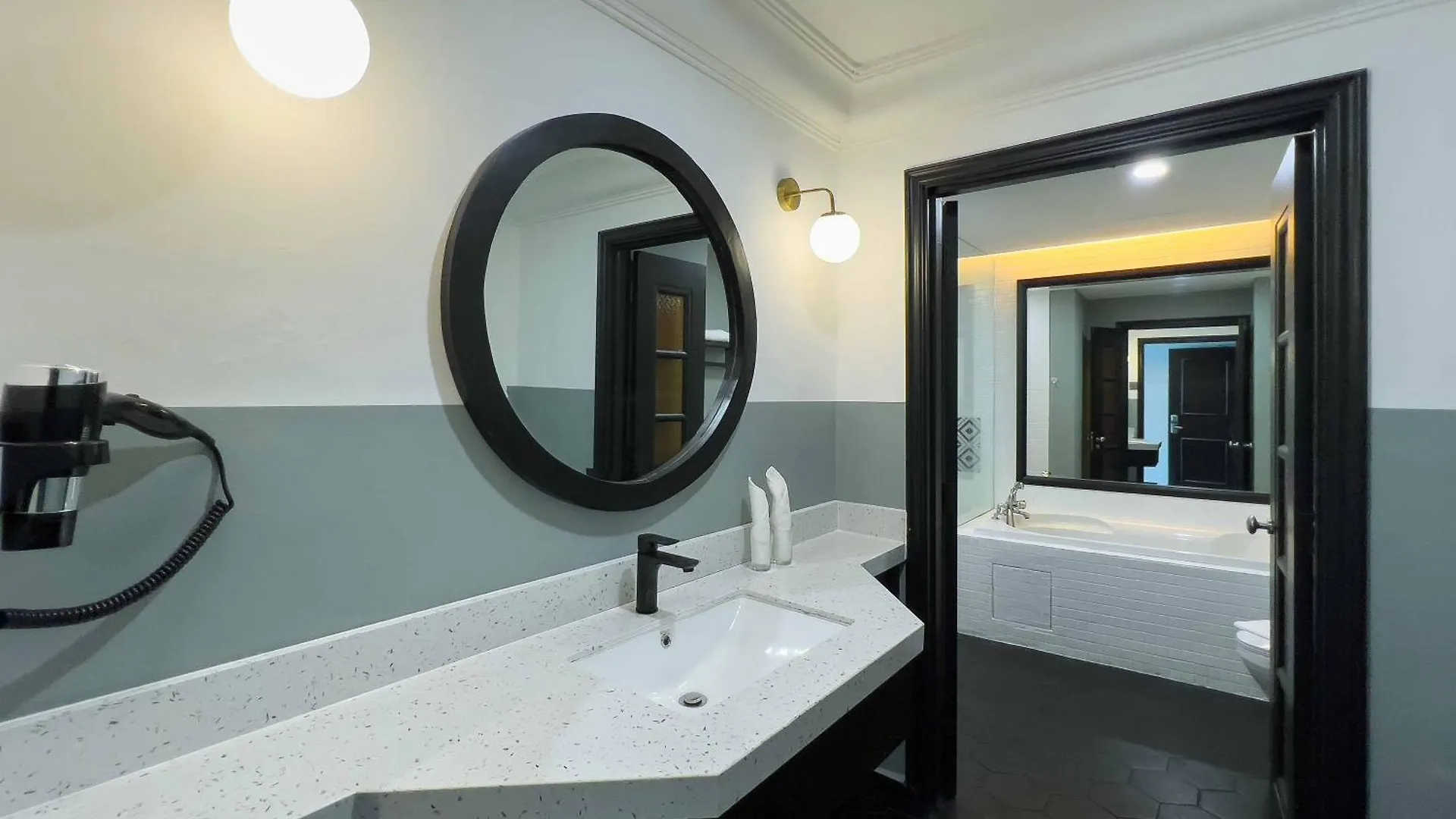 ***  Hotel Seri Costa Malacca Malaysia