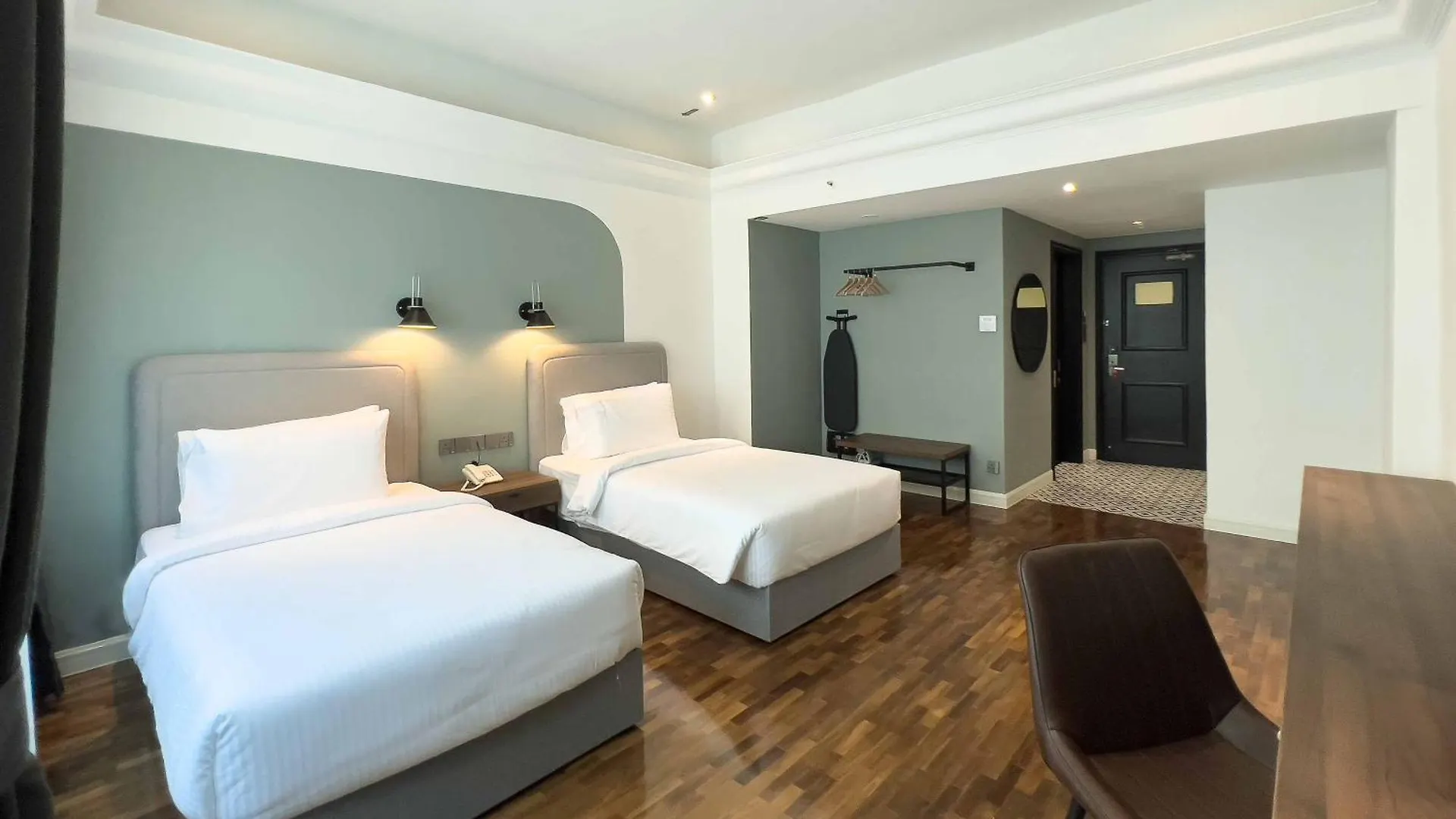 ***  Hotel Seri Costa Malacca Malaysia